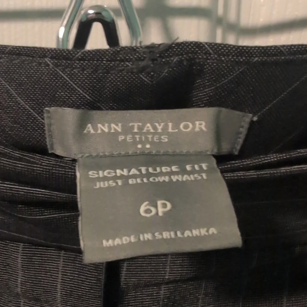 Ann Taylor Charcoal Pinstripe Suit 6P - Picture 7 of 10